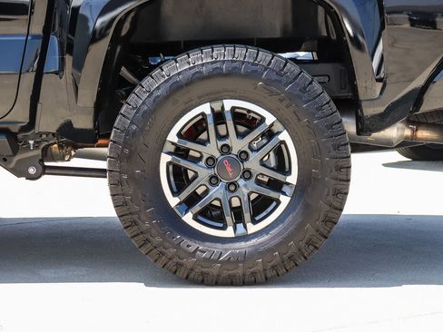 Used 2026 Toyota Tacoma TRD Sport AWD/4WD image 10