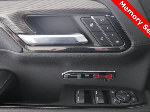Used 2024 GMC Sierra 1500 AT4 w/ Technology Package image 20