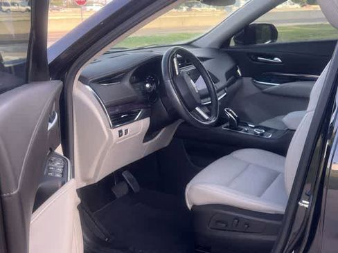 Used 2023 Cadillac XT4 Luxury w/ Cold Weather Package image 3