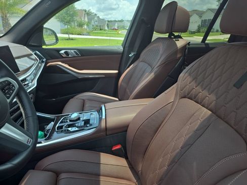 Used 2025 BMW X5 xDrive40i w/ Executive Package AWD/4WD image 27