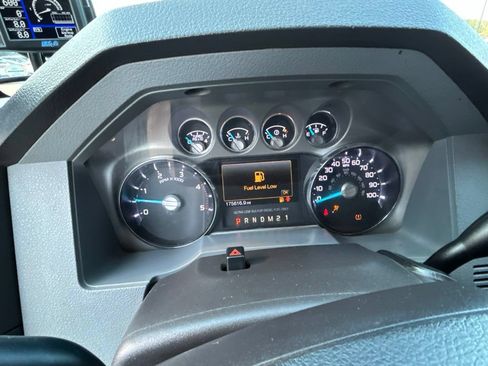 Used 2016 Ford F250 XLT w/ XLT Value Package AWD/4WD image 15