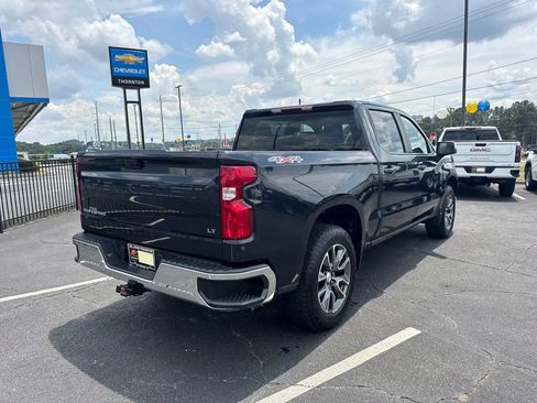 Used 2024 Chevrolet Silverado 1500 LT AWD/4WD image 6