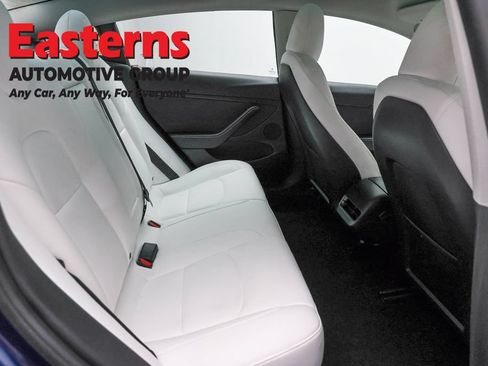 Used 2023 Tesla Model 3 Standard Range RWD image 17