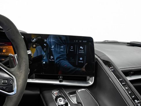 Used 2024 Chevrolet Corvette Stingray Convertible w/ 1LT image 27