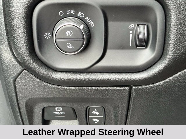 Used 2025 RAM 1500 Big Horn AWD/4WD image 42