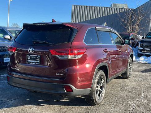 Used 2019 Toyota Highlander Plus w/ Protection Package #3 image 6