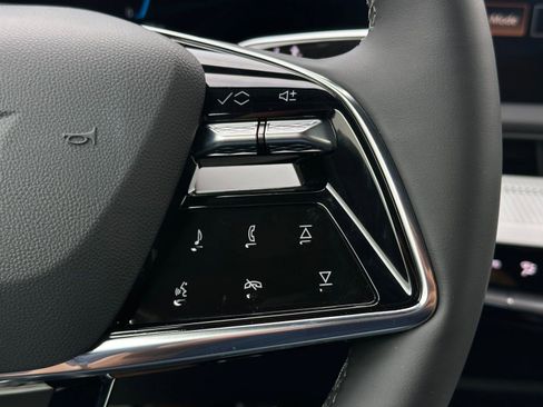 New 2026 Cadillac Optiq Sport 1 w/ LPO, Floor Liner Package image 23