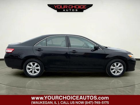Used 2011 Toyota Camry LE w/ LE Extra-Value Pkg FWD image 6