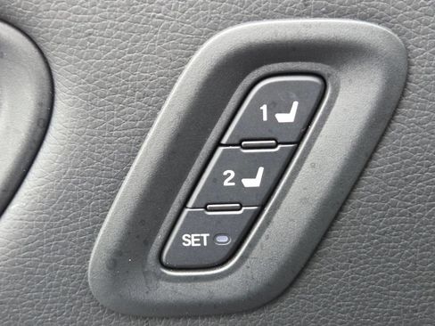 Used 2023 Honda Pilot Elite image 12