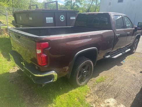 Used 2024 Chevrolet Silverado 3500 LTZ w/ LTZ Plus Package AWD/4WD image 5