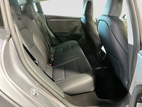 Used 2025 Tesla Model 3 Long Range RWD image 26