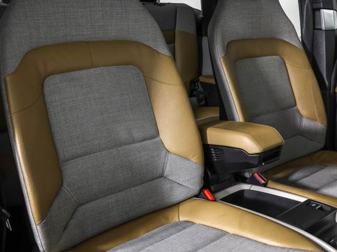 Used 2015 BMW i3 w/ Range Extender image 41