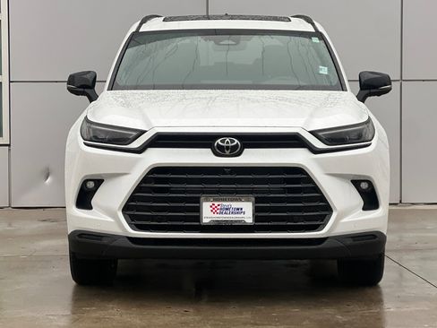 New 2026 Toyota Grand Highlander AWD Hybrid image 6