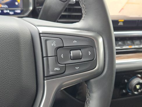 Used 2024 Chevrolet Silverado 1500 LT image 22