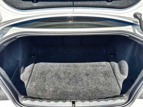 Used 2025 BMW M2 w/ Lighting Package image 17