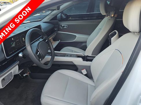 Used 2023 Hyundai Ioniq 6 SEL image 6