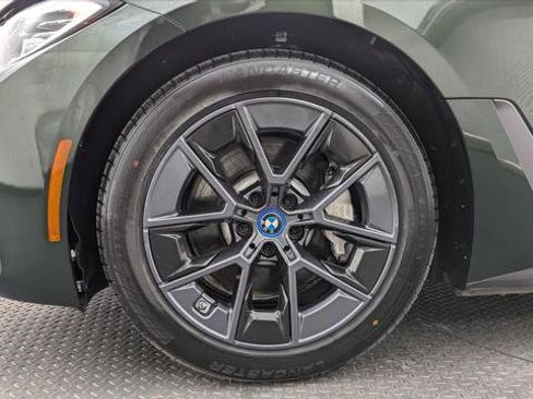 Used 2023 BMW i4 eDrive40 w/ Premium Package RWD image 33