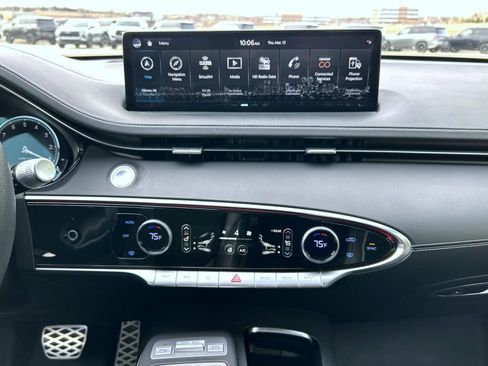 Used 2024 Genesis GV70 2.5T w/ Sport Prestige Package image 13