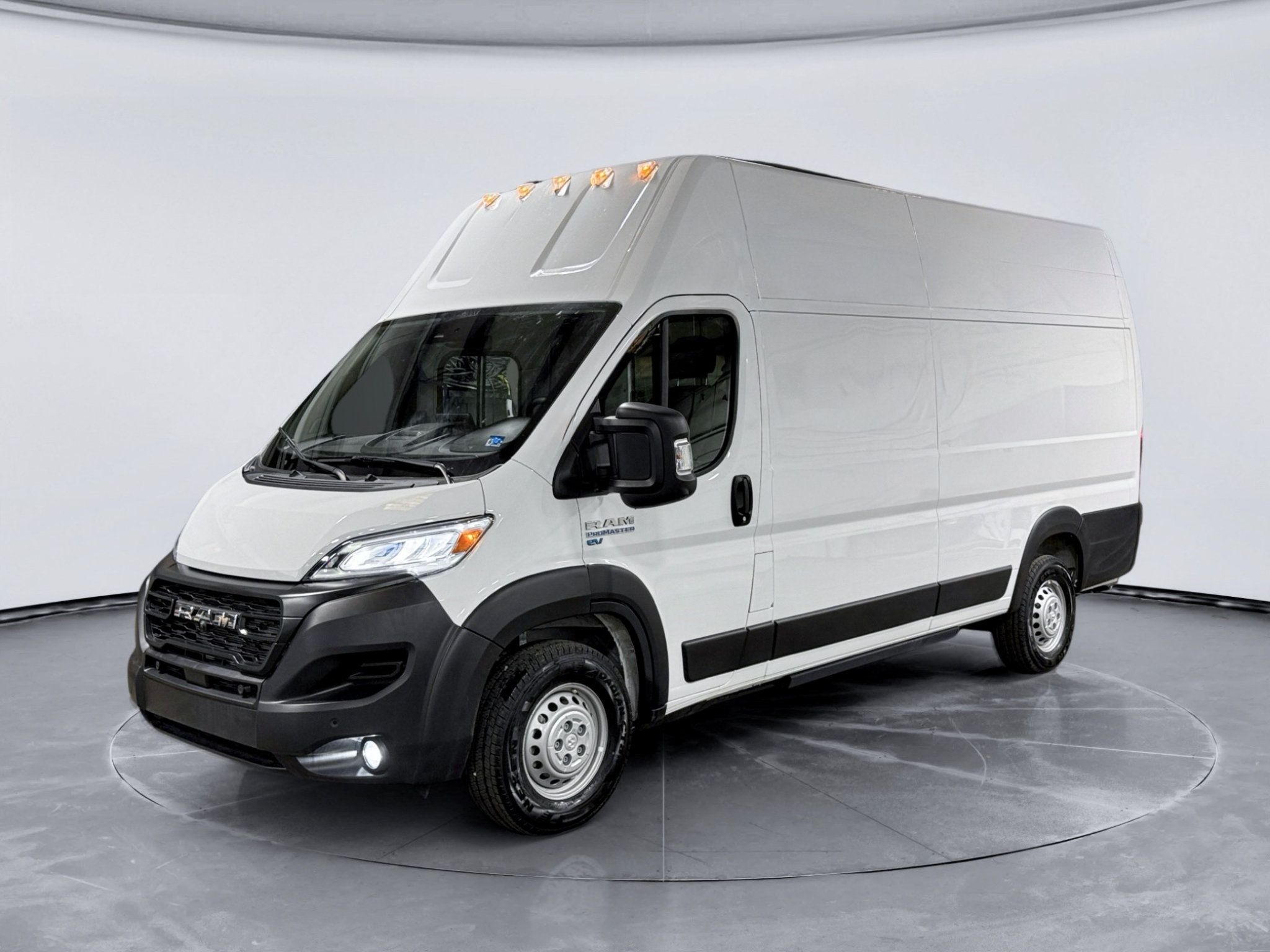 Used 2024 RAM ProMaster 3500 w/ Delivery Van Package FWD image 1