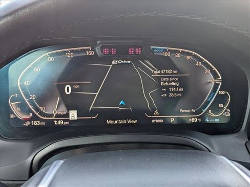 Used 2021 BMW 330e xDrive w/ Premium Package image 11