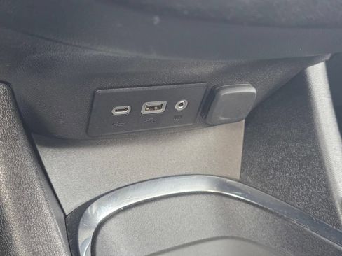 Used 2024 Chevrolet Malibu LT FWD image 31