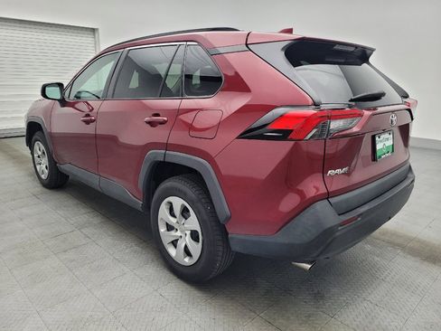 Used 2021 Toyota RAV4 LE FWD image 5