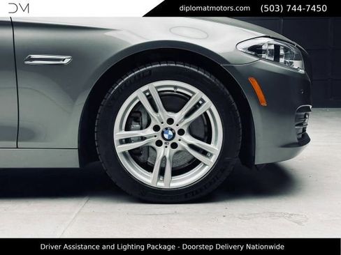 Used 2014 BMW 535d Sedan RWD image 46