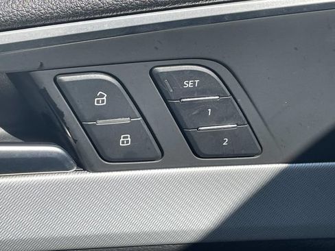 Used 2017 Audi A4 2.0T Ultra Premium FWD image 16