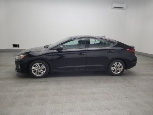 Used 2019 Hyundai Elantra SEL image 2