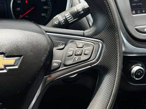 Used 2020 Chevrolet Equinox LT FWD image 13