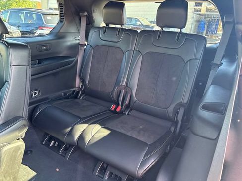 Used 2024 Jeep Grand Cherokee L Altitude AWD/4WD image 23