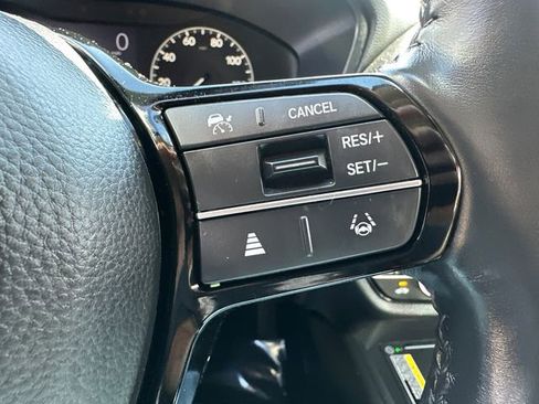 Used 2024 Honda HR-V EX-L image 35