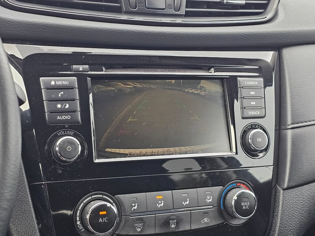 Used 2018 Nissan Rogue S w/ S Value Package AWD/4WD image 13