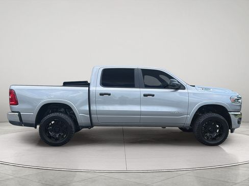 Used 2025 RAM 1500 Big Horn AWD/4WD image 6