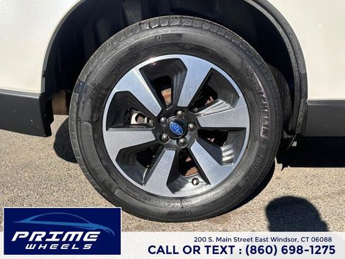 Used 2017 Subaru Forester 2.5i Premium w/ All-Weather Package image 24