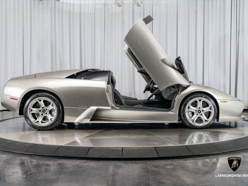 Used 2006 Lamborghini Murcielago Roadster AWD/4WD image 34
