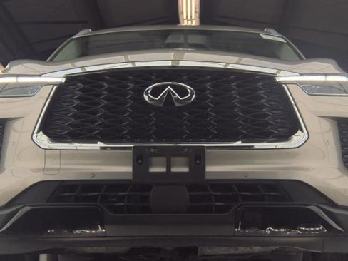 Certified 2023 INFINITI QX60 Luxe w/ Cargo Package image 3