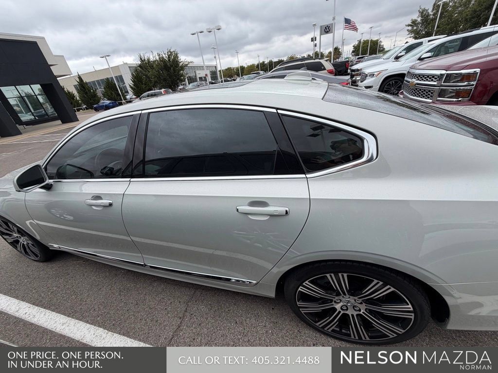 Used 2022 Volvo S90 B6 Inscription w/ Advanced Package AWD/4WD image 9