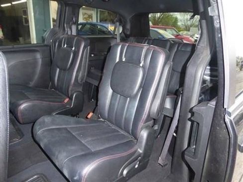Used 2018 Dodge Grand Caravan GT image 15