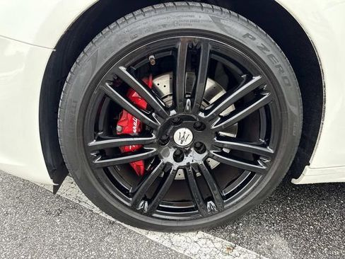 Used 2023 Maserati Ghibli Modena image 38