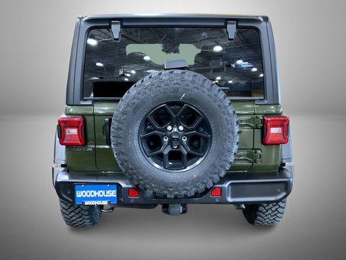 Used 2024 Jeep Wrangler Unlimited Sport AWD/4WD image 6