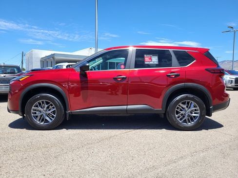 Certified 2026 Nissan Rogue S AWD/4WD image 2