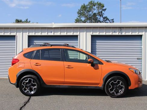 Used 2015 Subaru Crosstrek 2.0i Limited w/ Popular Package #2 AWD/4WD image 8