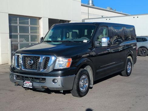 Used 2016 Nissan NV 3500 SL image 10