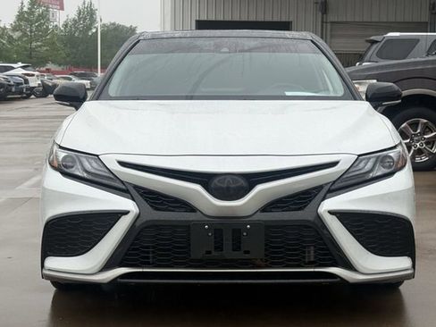Used 2024 Toyota Camry XSE FWD image 6