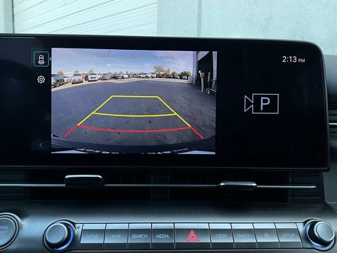 Used 2025 Hyundai Kona SEL image 32