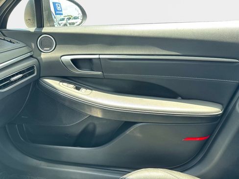 Used 2023 Hyundai Sonata Limited FWD image 21