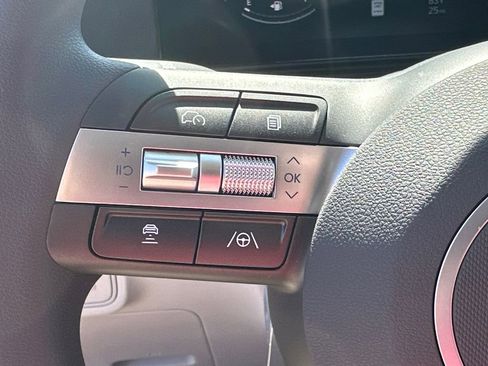New 2026 Hyundai Kona SE FWD image 25