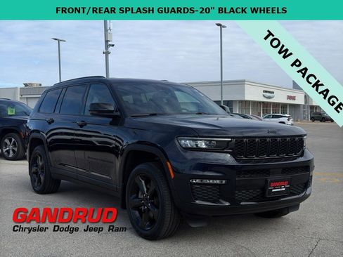 Used 2024 Jeep Grand Cherokee L Limited w/ Black Appearance Package AWD/4WD image 1