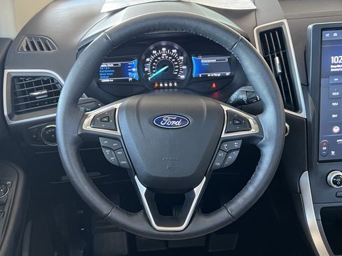 Used 2023 Ford Edge SEL w/ Convenience Package AWD/4WD image 32